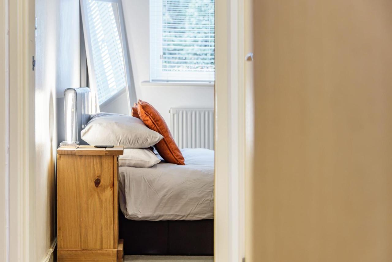 Stylish 2 Bedroom Apartment, Central Exeter, Parking On Site Eksteriør bilde
