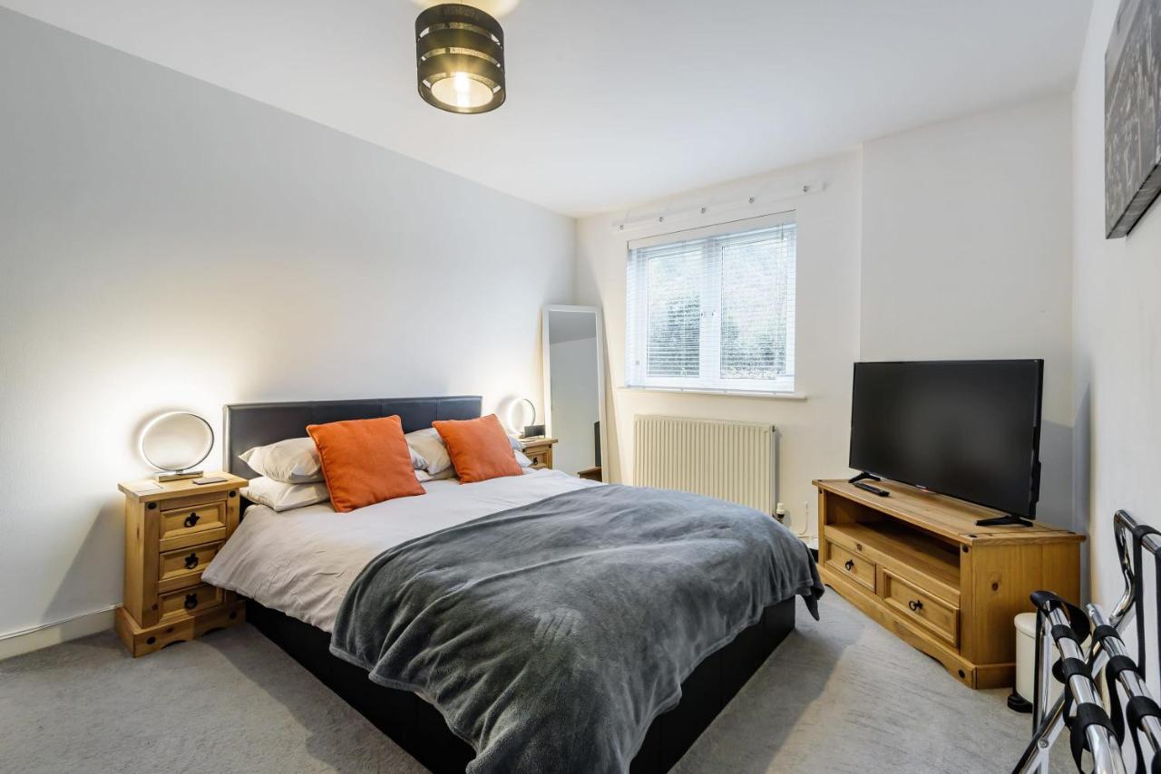 Stylish 2 Bedroom Apartment, Central Exeter, Parking On Site Eksteriør bilde
