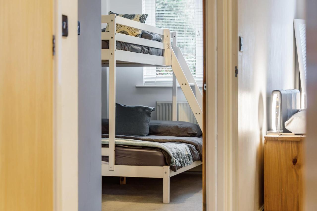 Stylish 2 Bedroom Apartment, Central Exeter, Parking On Site Eksteriør bilde