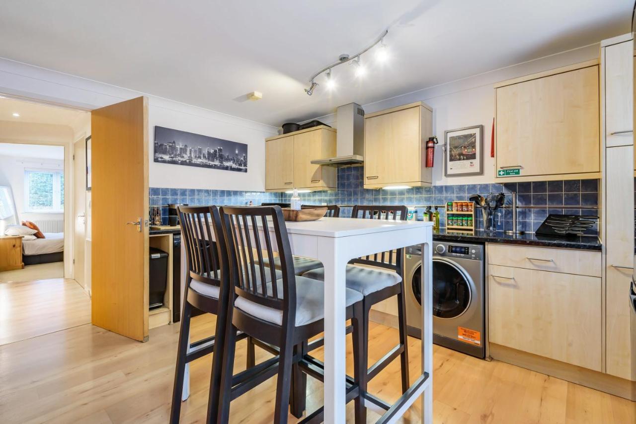 Stylish 2 Bedroom Apartment, Central Exeter, Parking On Site Eksteriør bilde